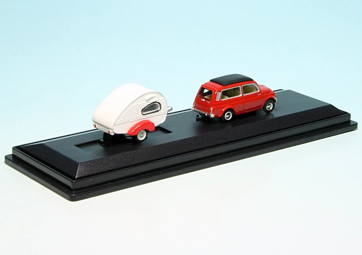Schuco Fiat 500 Giardiniera Kombi Mit Piccolo ES Wohnwagen 2 Schuco Fiat 500 Giardiniera Kombi Mit Piccolo ES Wohnwagen – Bild 2