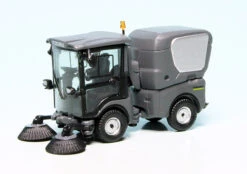 Schuco Kärcher MC 130 Kehrmaschine