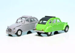 Schuco Ladegutpackung "Citroen 2CV" -Schuco 452640100 schuco ladegutpackung citroen 2cv 2
