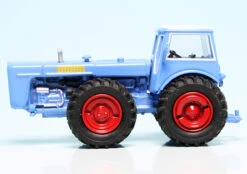 Schuco DUTRA D4K Traktor -Schuco 452641200 schuco dutra d4k traktor 3