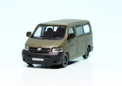 Schuco VW T5 Bus "Bundeswehr" -Schuco 452642600 schuco vw t5 bus bundeswehr 2