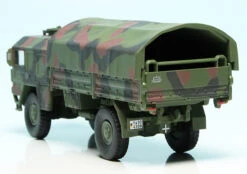 Schuco MAN LKW 5t GL KAT I 4x4 Pritsche/Plane "Bundeswehr" -Schuco 452647500 schuco man lkw 5t gl kat i 4x4 pritscheplane bundeswehr 5