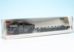 Schuco Kaelble KV 632 Schwerlast-Zugmaschine Mit Culemeyer Strassenroller "Deutsche Bundesbahn" -Schuco 452657600 schuco kaelble kv 632 schwerlastzugmaschine mit culemeyer strassenroller deutsche bundesbahn 6