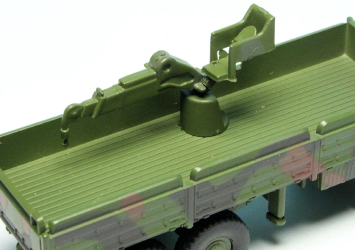 Schuco MAN LKW 10t GL KAT I 8x8 Pritschenwagen "Bundeswehr" 5 Schuco MAN LKW 10t GL KAT I 8x8 Pritschenwagen "Bundeswehr" – Bild 5