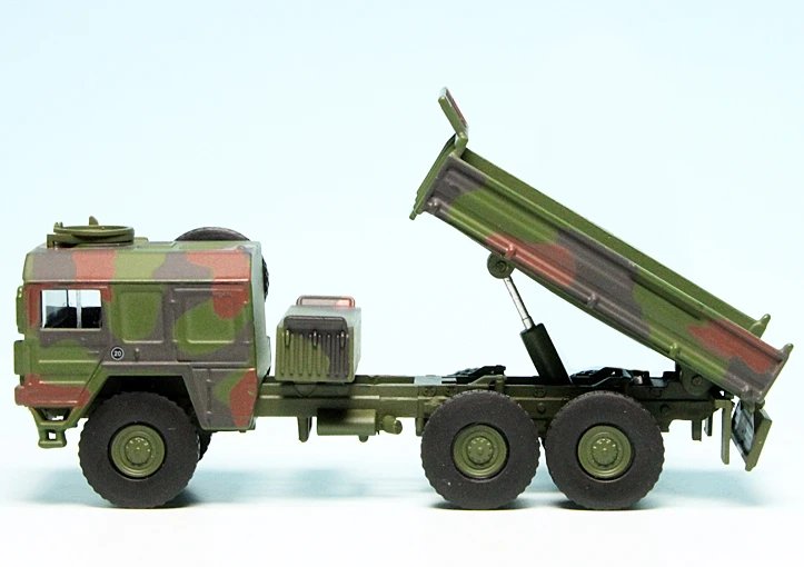 Schuco MAN LKW 7t GL KAT I 6x6 Kipper "Bundeswehr" 5 Schuco MAN LKW 7t GL KAT I 6x6 Kipper "Bundeswehr" – Bild 5