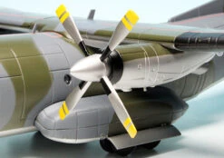 Schuco Transall C-160 D Luftwaffe "Bundeswehr / LTG 62" -Schuco 452659000 schuco transall c160 d luftwaffe bundeswehr ltg 62 3