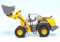 Schuco Liebherr Radlader 550 2plus2 -Schuco 452662400 schuco liebherr radlader 550 2plus2 3