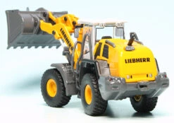 Schuco Liebherr Radlader 550 2plus2 -Schuco 452662400 schuco liebherr radlader 550 2plus2 4