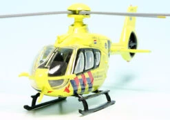 Schuco Airbus Helicopter H 135 Rettungshubschrauber "ANWB Ambulance" -Schuco 452664800 schuco airbus helicopter h 135 rettungshubschrauber anwb ambulance 2