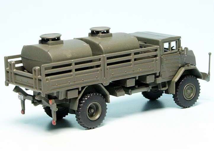 Schuco MAN LKW 5t GL 630 L2AE Pritsche "Bundeswehr" 2 Schuco MAN LKW 5t GL 630 L2AE Pritsche "Bundeswehr" – Bild 2