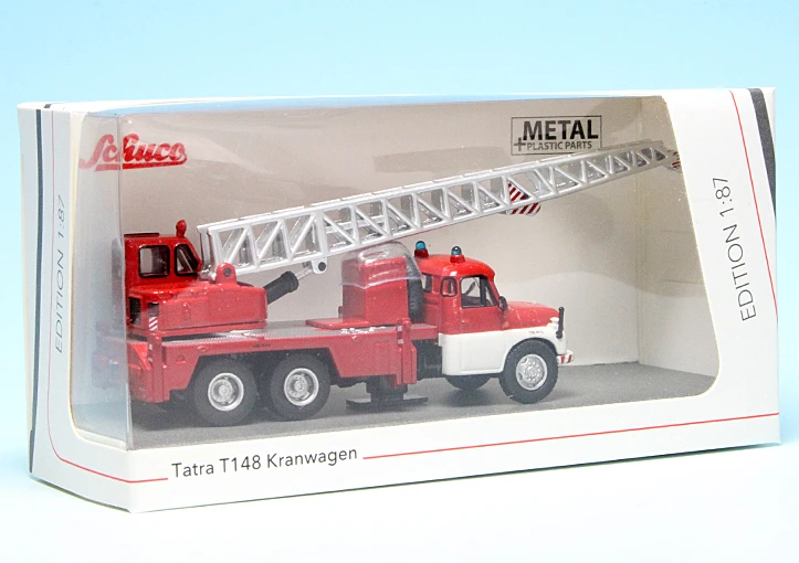 Schuco Tatra T138 6x6 Kranwagen "Feuerwehr" 7 Schuco Tatra T138 6x6 Kranwagen "Feuerwehr" – Bild 7