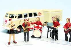 Schuco VW T1 Bulli Tour-Bus Mit Anhänger "The Red Monkeys" 11 Schuco VW T1 Bulli Tour-Bus Mit Anhänger "The Red Monkeys" -Schuco 452669100 schuco vw t1 bulli tourbus mit anhaenger the red monkeys 4