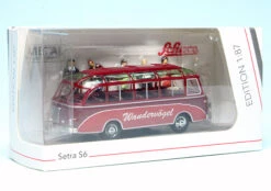 Schuco Setra S6 Reisebus "Wandervögel" -Schuco 452669200 schuco setra s6 reisebus wandervoegel 6