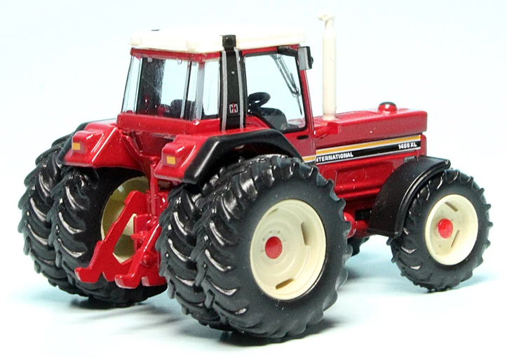 Schuco IHC 1455 XL Traktor 2 Schuco IHC 1455 XL Traktor – Bild 2