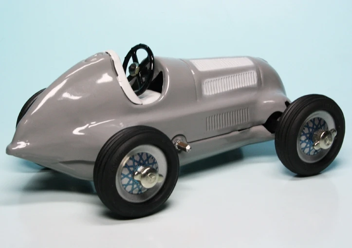 Schuco Mercedes Benz 1936 Rennwagen / Schuco Studio I 1050 Montagekasten "20 Jahre Peter Nasshan Modellauto 2 Schuco Mercedes Benz 1936 Rennwagen / Schuco Studio I 1050 Montagekasten "20 Jahre Peter Nasshan Modellauto – Bild 2