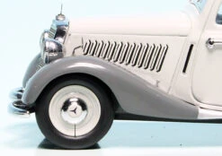 Schuco Mercedes Benz 170V Limousine "Mercedes Benz Classic" -Schuco 901006 schuco mercedes benz 170v limousine mercedes benz classic 3