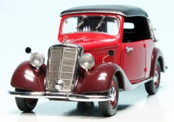 Schuco Mercedes Benz 170V Cabriolet "Mercedes Benz Classic" -Schuco 901007 schuco mercedes benz 170v cabriolet mercedes benz classic 2