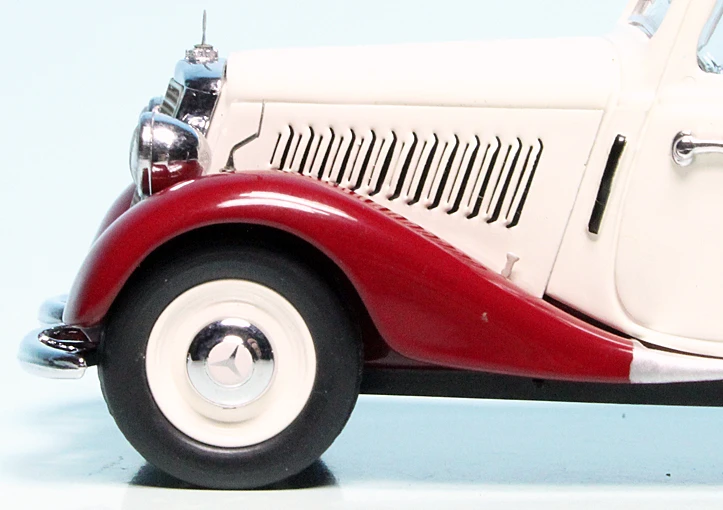 Schuco Mercedes Benz 170V Pritsche/Plane "Mercedes Benz Classic" 4 Schuco Mercedes Benz 170V Pritsche/Plane "Mercedes Benz Classic" – Bild 4