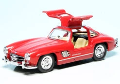 Schuco Mercedes Benz 300SL Flügeltürer "Mercedes Benz Classic"