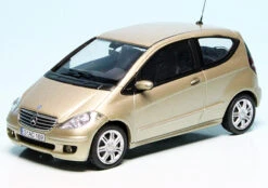 Schuco Mercedes Benz A-Klasse (W169) (2004) "Mercedes Benz Werbemodell"
