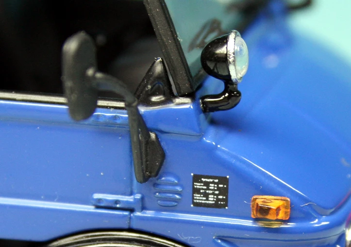 Schuco Mercedes Benz Unimog U 406 Pritsche "Mercedes Benz Classic" 5 Schuco Mercedes Benz Unimog U 406 Pritsche "Mercedes Benz Classic" – Bild 5