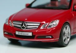 Schuco Mercedes Benz E-Klasse Cabriolet (A207) (2010) "Mercedes Benz Werbemodell" 9 Schuco Mercedes Benz E-Klasse Cabriolet (A207) (2010) "Mercedes Benz Werbemodell" -Schuco 901099 Schuco Mercedes Benz E Klasse Cabriolet A207 2010 Mercedes Werbemodell z3