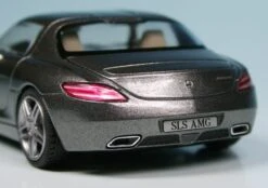 Schuco Mercedes Benz SLS AMG Coupé (C197) (2009) "Mercedes Benz Werbemodell" -Schuco 901103 Schuco Mercedes Benz SLS AMG Coup C197 2009 Mercedes Werbemodell z6