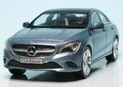 Schuco Mercedes Benz CLA-Klasse Coupé (C117) (2013) "Mercedes Benz Werbemodell" 9 Schuco Mercedes Benz CLA-Klasse Coupé (C117) (2013) "Mercedes Benz Werbemodell" -Schuco 901126 Schuco Mercedes Benz CLA Klasse Coup C117 2013 Mercedes Werbemodell z3