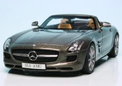 Schuco Mercedes Benz SLS AMG Roadster (A197) (2011) "Mercedes Benz Werbemodell" -Schuco 901128 Schuco Mercedes Benz SLS AMG Roadster A197 2011 Mercedes Werbemodell z3