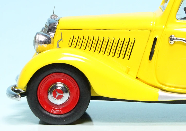 Schuco Mercedes Benz 170V Kastenwagen "Buitoni" 4 Schuco Mercedes Benz 170V Kastenwagen "Buitoni" – Bild 4