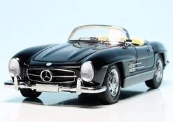 Schuco Mercedes Benz 300SL Roadster "Mercedes Benz - A Flash Of Car" 9 Schuco Mercedes Benz 300SL Roadster "Mercedes Benz - A Flash Of Car" -Schuco 901151 schuco mercedes benz 300sl roadster mercedes benz a flash of car 2