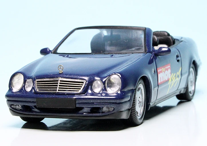 Schuco Mercedes Benz CLK-Klasse Elegance Cabriolet (A208) (1998) "mot Test" 3 Schuco Mercedes Benz CLK-Klasse Elegance Cabriolet (A208) (1998) "mot Test" – Bild 3