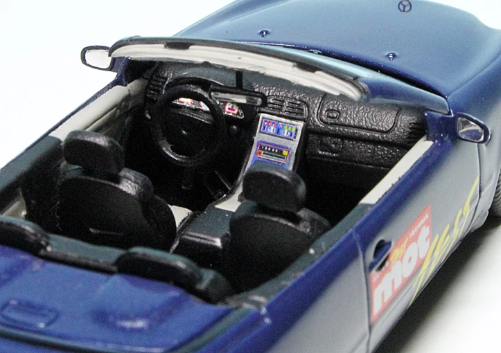 Schuco Mercedes Benz CLK-Klasse Elegance Cabriolet (A208) (1998) "mot Test" 5 Schuco Mercedes Benz CLK-Klasse Elegance Cabriolet (A208) (1998) "mot Test" – Bild 5