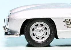 Schuco Mercedes Benz 300SL Roadster "Mercedes Benz Classic" 10 Schuco Mercedes Benz 300SL Roadster "Mercedes Benz Classic" -Schuco 901163 schuco mercedes benz 300sl roadster mercedes benz classic 3