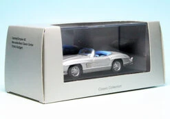 Schuco Mercedes Benz 300SL Roadster "Mercedes Benz Classic" 13 Schuco Mercedes Benz 300SL Roadster "Mercedes Benz Classic" -Schuco 901163 schuco mercedes benz 300sl roadster mercedes benz classic 6