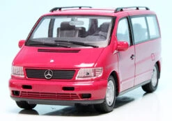 Schuco Mercedes Benz V-Klasse (W638) (1996) "Mercedes Benz Werbemodell" -Schuco 901164 schuco mercedes benz vklasse w638 1996 mercedes benz werbemodell 2