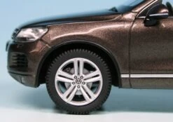 Schuco VW Touareg 4.2 V8 TDI (2010) "Volkswagen Werbemodell" -Schuco 902032 Schuco VW Touareg 4 2 V8 TDI 2010 Volkswagen Werbemodell z4