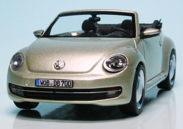 Schuco VW Beetle Cabriolet (2012) "Volkswagen Werbemodell" 3 Schuco VW Beetle Cabriolet (2012) "Volkswagen Werbemodell" – Bild 3