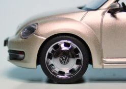 Schuco VW Beetle Cabriolet (2012) "Volkswagen Werbemodell" 10 Schuco VW Beetle Cabriolet (2012) "Volkswagen Werbemodell" -Schuco 902066 Schuco VW Beetle Cabriolet 2012 Volkswagen Werbemodell z4