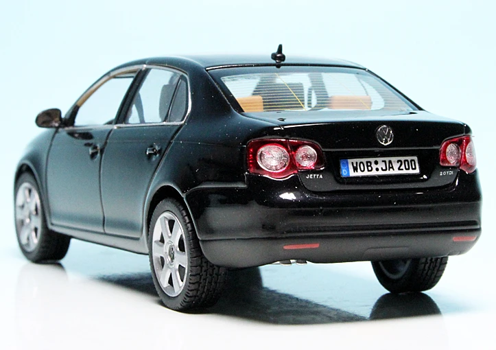 Schuco VW Jetta V (2005) "Volkswagen Werbemodell" 6 Schuco VW Jetta V (2005) "Volkswagen Werbemodell" – Bild 6