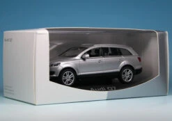 Schuco Audi Q7 4.2 FSI (2005) "Audi Werbemodell" 13 Schuco Audi Q7 4.2 FSI (2005) "Audi Werbemodell" -Schuco 905006 Schuco Audi Q7 4 2 FSI 2005 Audi Werbemodell z7