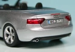 Schuco Audi A5 3.0 TDI Quattro Cabriolet (2009) "Audi Werbemodell" 11 Schuco Audi A5 3.0 TDI Quattro Cabriolet (2009) "Audi Werbemodell" -Schuco 905028 Schuco Audi A5 3 0 TDI Quattro Cabriolet 2009 Audi Werbemodell z5