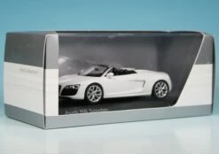 Schuco Audi R8 5.2 FSI V10 Quattro Spyder (2009) "Audi Werbemodell" -Schuco 905037 Schuco Audi R8 5 2 FSI V10 Quattro Spyder 2009 Audi Werbemodell z7