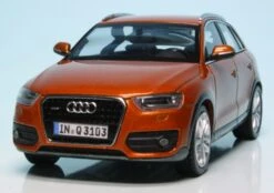 Schuco Audi Q3 (2011) "Audi Werbemodell" -Schuco 905066 Schuco Audi Q3 2011 Audi Werbemodell z3