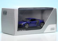Schuco Audi R8 GT (2010) "Audi Werbemodell" -Schuco 905073 Schuco Audi R8 GT 2010 Audi Werbemodell z7
