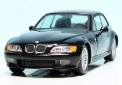 Schuco BMW Z3 2.8 Coupé (E36/8) (1998) "BMW Werbemodell" -Schuco 906062 schuco bmw z3 28 coup e368 1998 bmw werbemodell 2