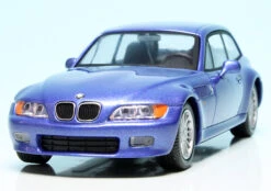 Schuco BMW Z3 2.8 Coupé (E36/8) (1998) "BMW Werbemodell" -Schuco 906068 schuco bmw z3 28 coup e368 1998 bmw werbemodell 2