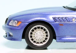 Schuco BMW Z3 2.8 Coupé (E36/8) (1998) "BMW Werbemodell" -Schuco 906068 schuco bmw z3 28 coup e368 1998 bmw werbemodell 3