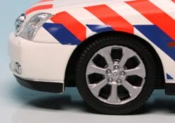 Schuco Opel Vectra C Stufenheck (2002) "Politie" 10 Schuco Opel Vectra C Stufenheck (2002) "Politie" -Schuco 918011 Schuco Opel Vectra C Stufenheck 2002 Politie z4