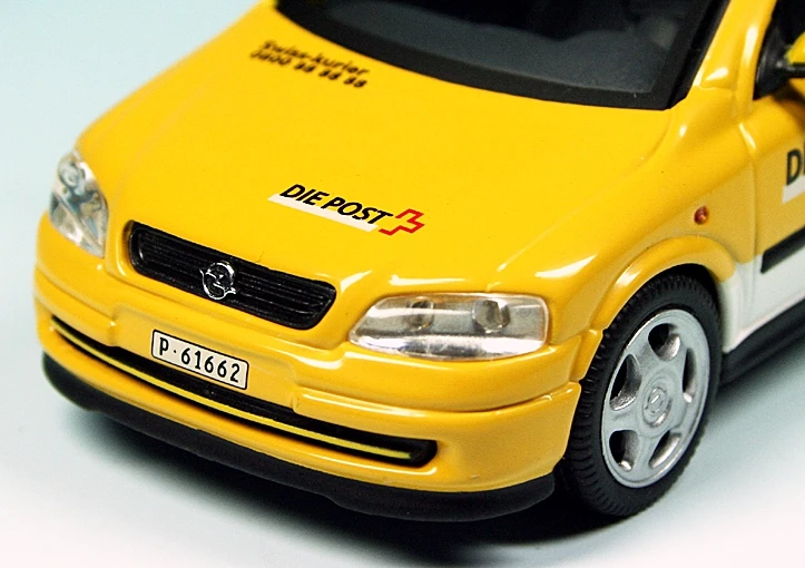 Schuco Opel Astra G Caravan (1998) "PTT Die Post" 3 Schuco Opel Astra G Caravan (1998) "PTT Die Post" – Bild 3